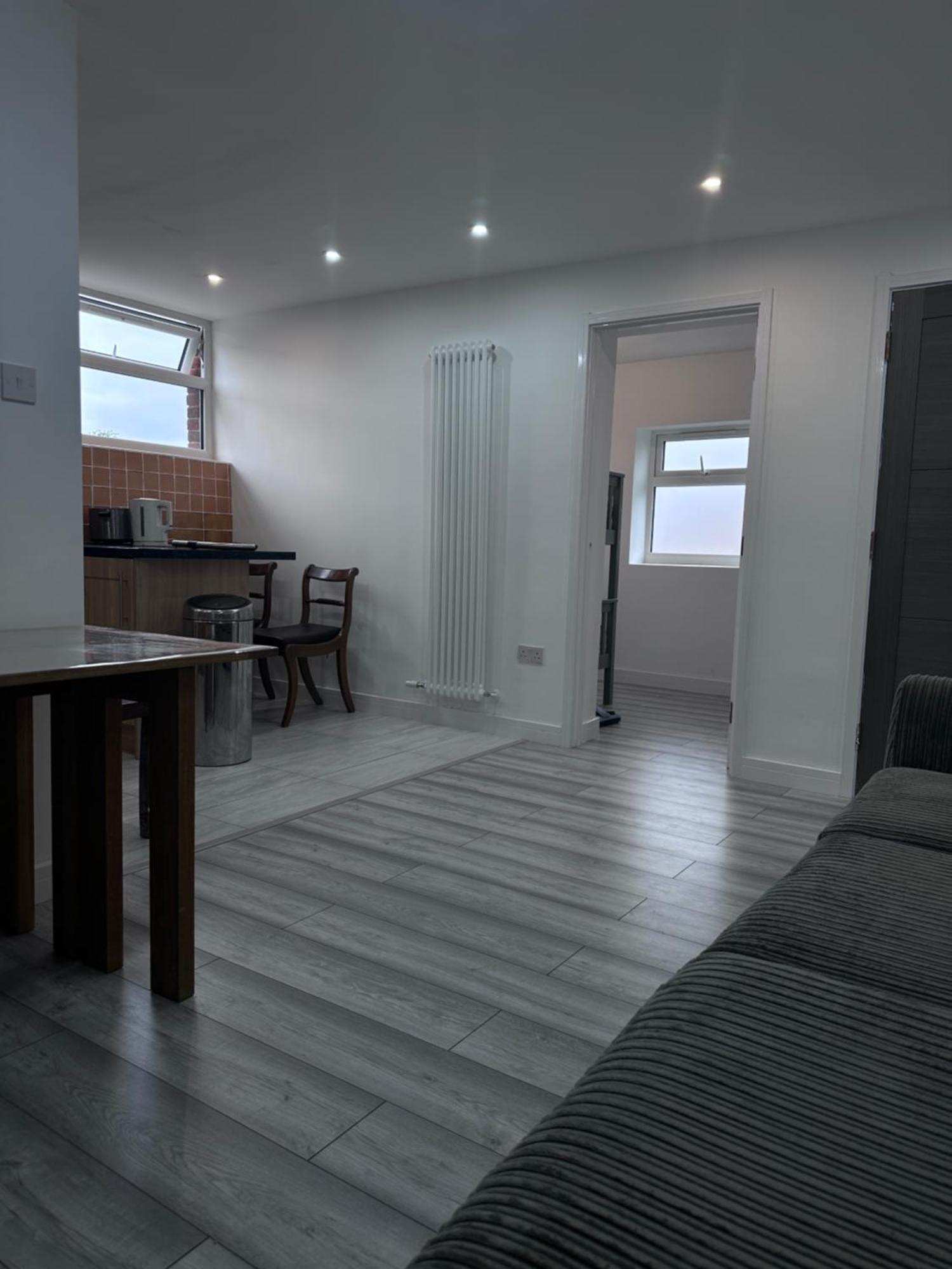 Harefields Apartment อ็อกซ์ฟอร์ด ภายนอก รูปภาพ